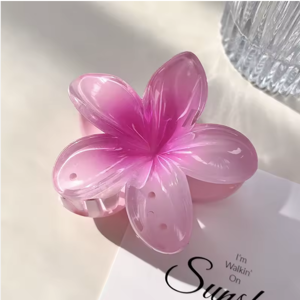 مشبك شعر على شكل زهرة 🌸: 4 قطع ب 159الف