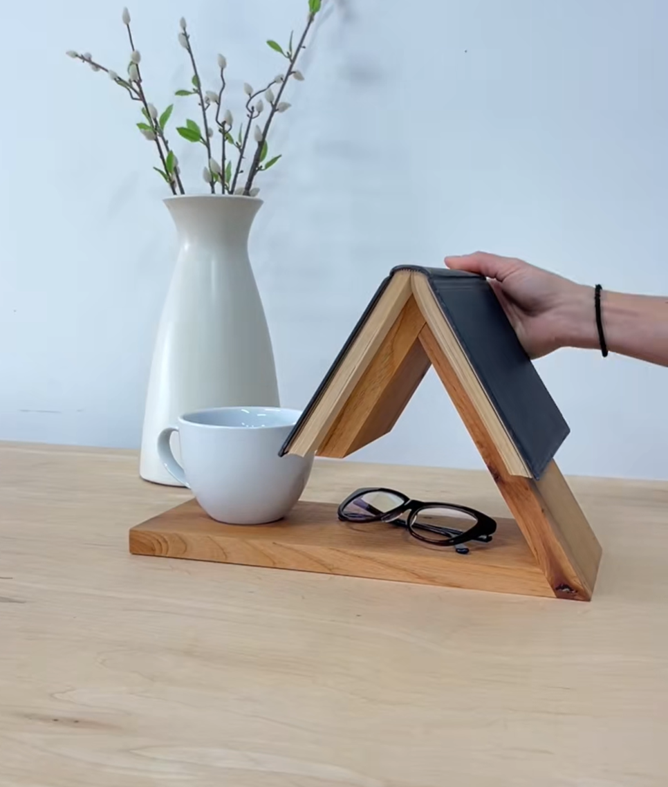 📚✨ wooden book holder for your nightstand or side table! حامل الكتب المثالي لحفظ صفحتك فالكتاب وتنسيق مشروباتك