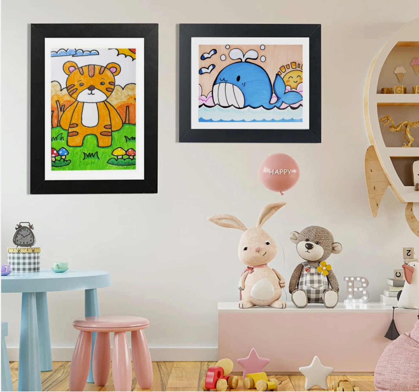 🎨 إطار فنون الأطفال – خزّن ذكرياتهم بأناقة