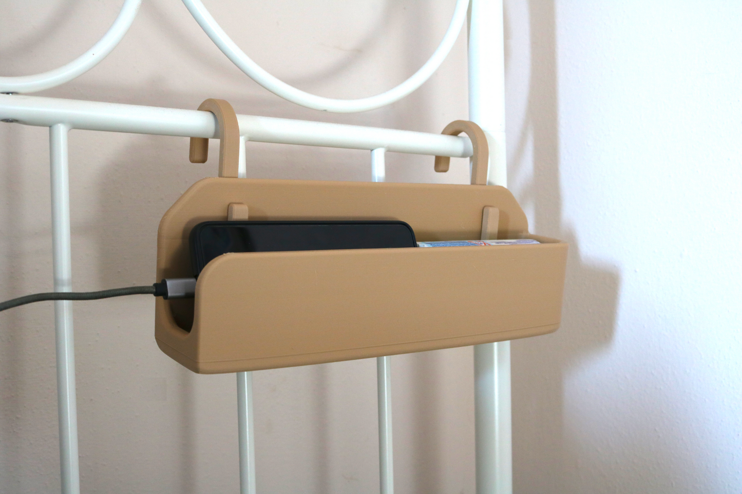 صندوق تخزين قابل للتعليق على جانب السرير – منظّم